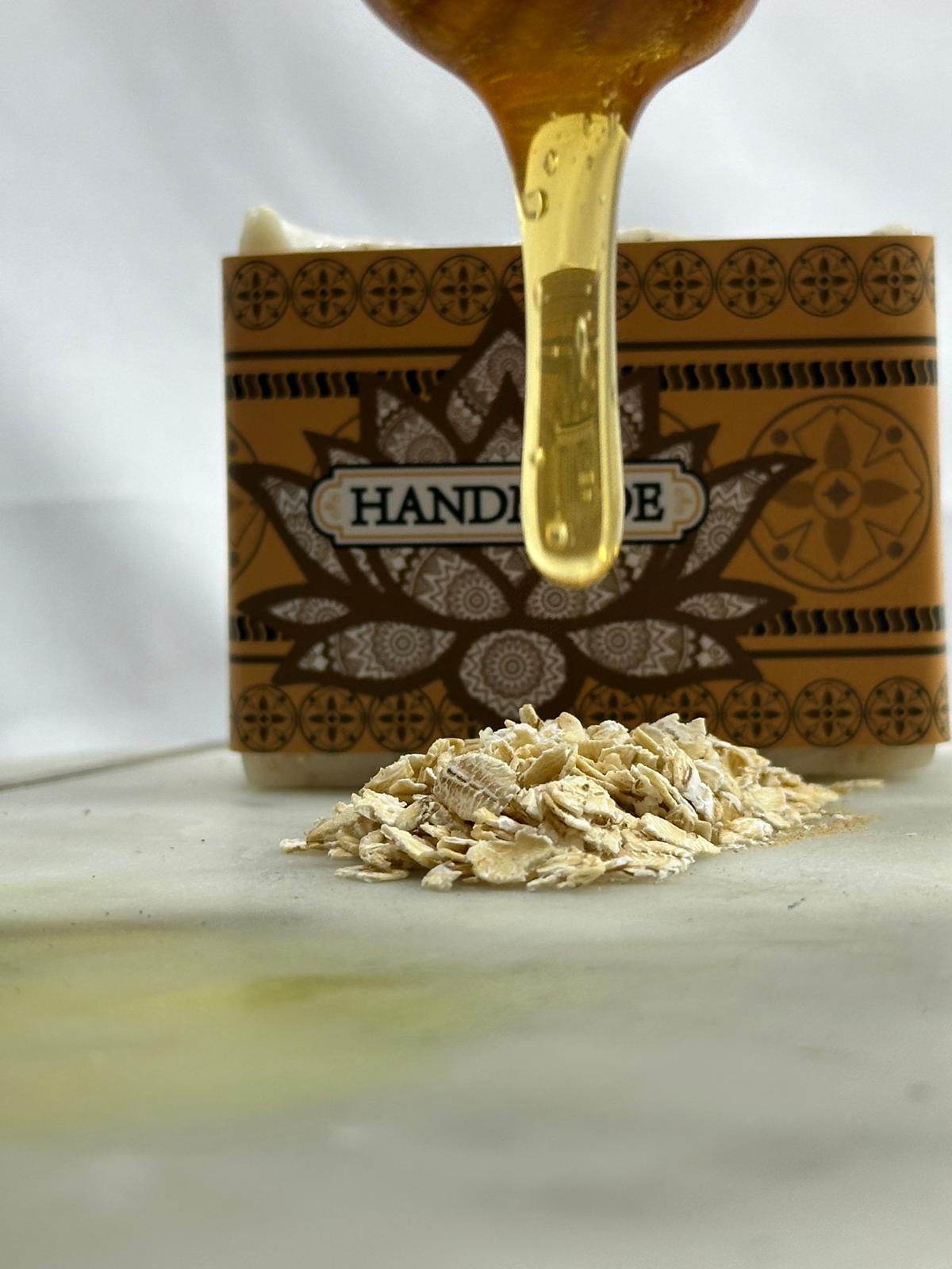 🍯 Oat & Honey Handmade Soap